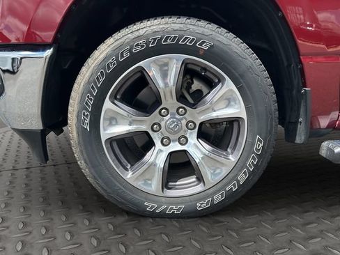 Used 2023 RAM 1500 Laramie AWD/4WD image 27