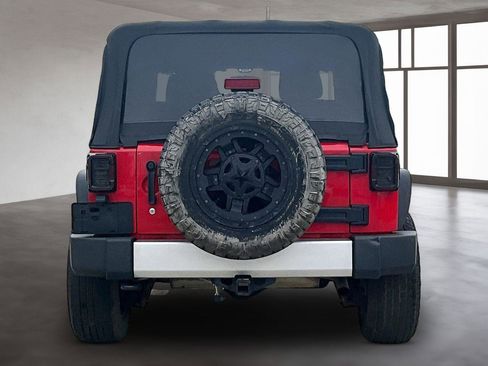 Used 2015 Jeep Wrangler Sport AWD/4WD image 5