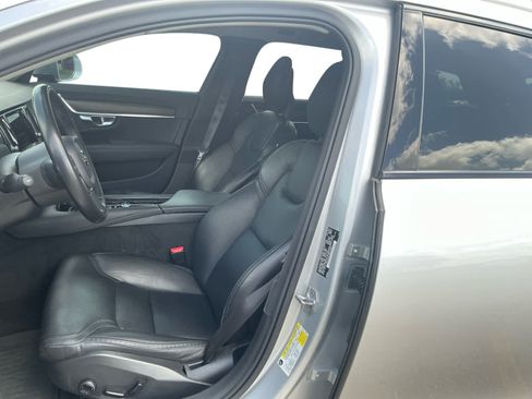 Used 2018 Volvo V90 T5 Cross Country w/ Convenience Package AWD/4WD image 9