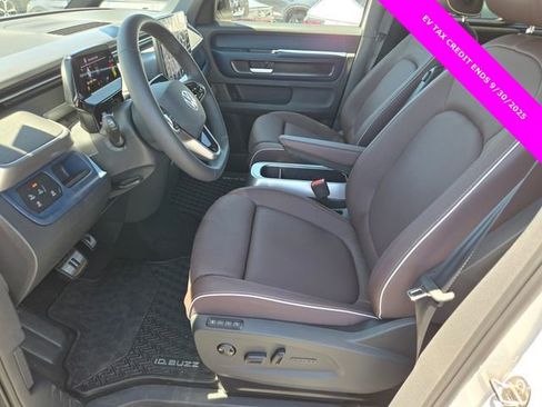 New 2025 Volkswagen ID. Buzz Pro S image 6