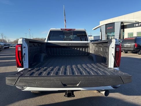 New 2026 GMC Sierra 2500 Denali Ultimate image 32