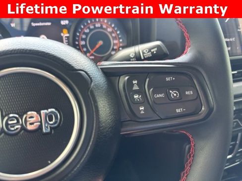 Used 2024 Jeep Gladiator Rubicon w/ Technology Group image 12
