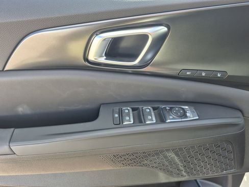 New 2026 Kia Carnival SX Prestige image 6