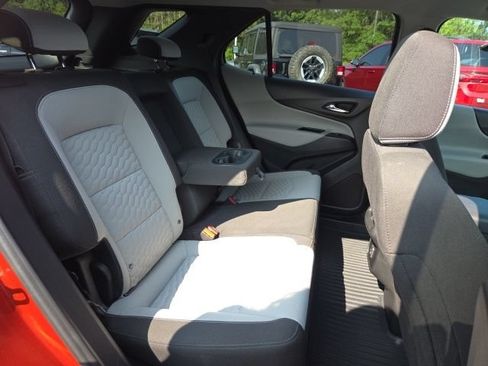 Used 2020 Chevrolet Equinox LS w/ LS Convenience Package AWD/4WD image 35