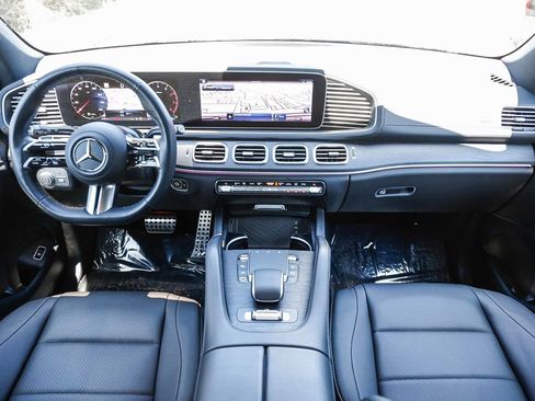 Certified 2025 Mercedes-Benz GLS 450 4MATIC image 10