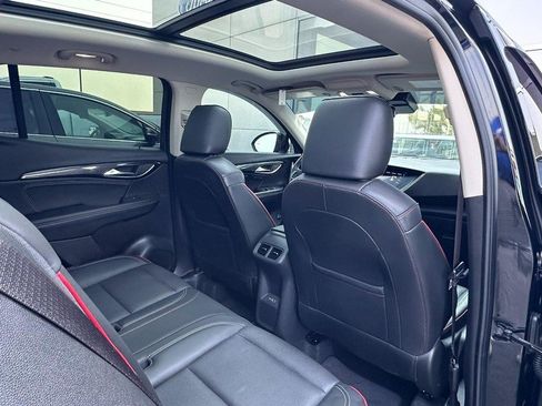 Used 2023 Buick Envision Essence FWD image 13