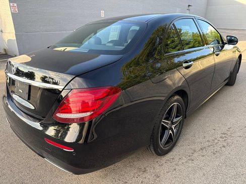 Used 2018 Mercedes-Benz E 400 4MATIC Sedan image 6