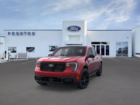 New 2025 Ford Maverick Lariat w/ Black Appearance Package image 2