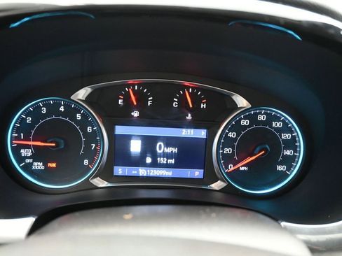 Used 2021 Chevrolet Traverse LT w/ LT Premium Package FWD image 15