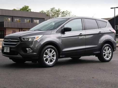 Used 2017 Ford Escape SE AWD/4WD image 11