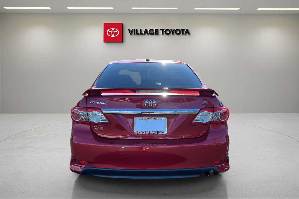 Used 2013 Toyota Corolla S w/ Premium Pkg FWD image 4