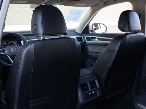 Used 2021 Volkswagen Atlas SE FWD image 18