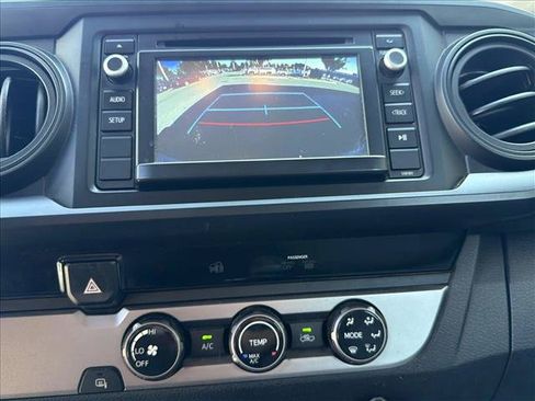 Used 2016 Toyota Tacoma SR w/ SR Convenience Package RWD image 16