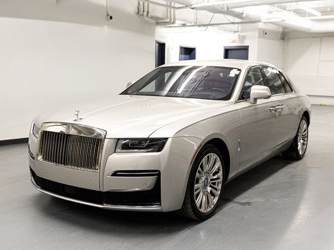 Used 2022 Rolls-Royce Ghost w/ Ghost Package image 1