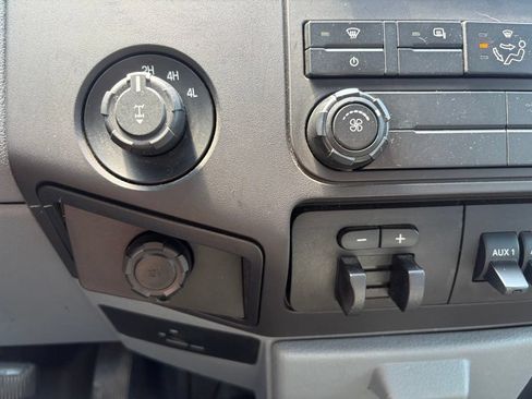 Used 2012 Ford F250 XL w/ PWR Equipment Group AWD/4WD image 20