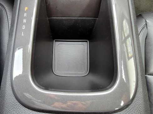 Used 2015 Chevrolet Volt Premium w/ Premium Trim Package image 36