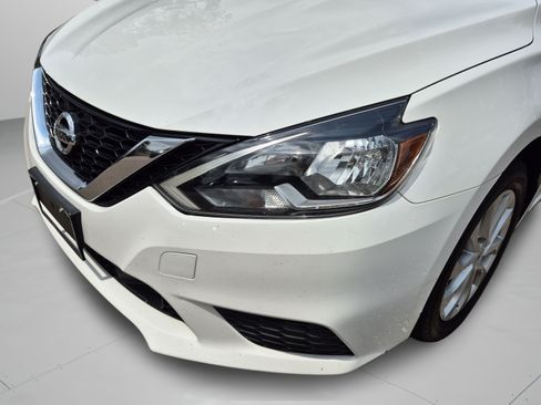 Used 2019 Nissan Sentra SV FWD image 32