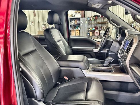 Used 2020 Ford F150 Lariat image 30