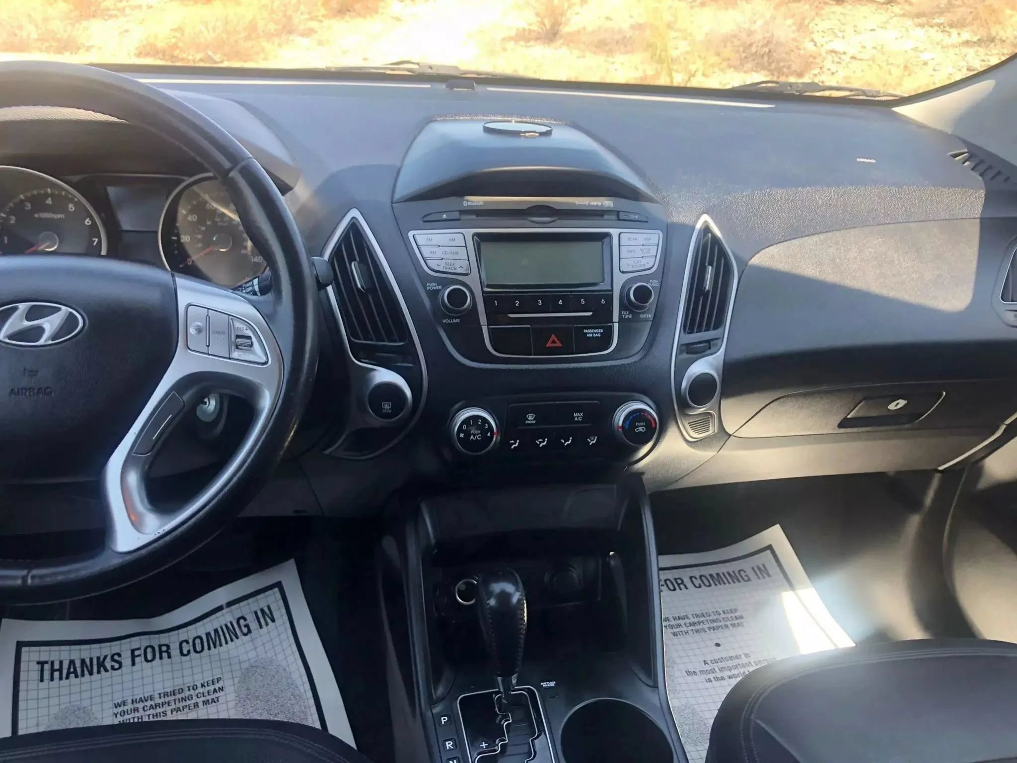 Used 2011 Hyundai Tucson GLS FWD image 15