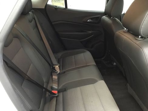 Used 2024 Chevrolet Trax LT w/ Driver Confidence Package image 35