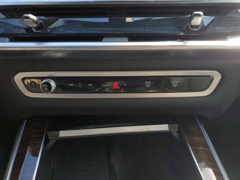 Used 2026 BMW X5 sDrive40i image 27