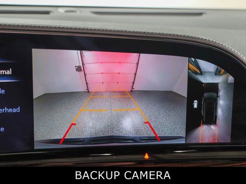 Used 2023 Cadillac Escalade Premium Luxury w/ LPO, Floor Liner Package AWD/4WD image 20