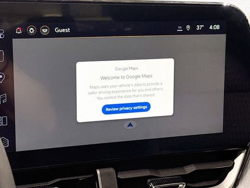 New 2026 Chevrolet Equinox LT w/ Safety and Technology Package FWD image 16