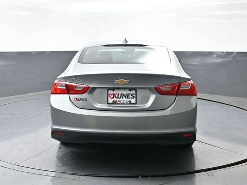 Used 2023 Chevrolet Malibu LT image 13