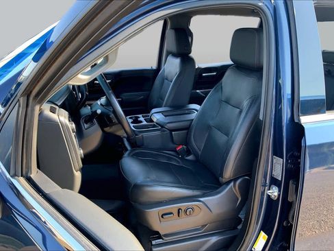 Used 2019 Chevrolet Silverado 1500 LTZ AWD/4WD image 8