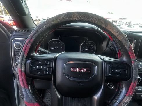 Used 2019 GMC Sierra 1500 AT4 w/ AT4 Premium Package AWD/4WD image 7