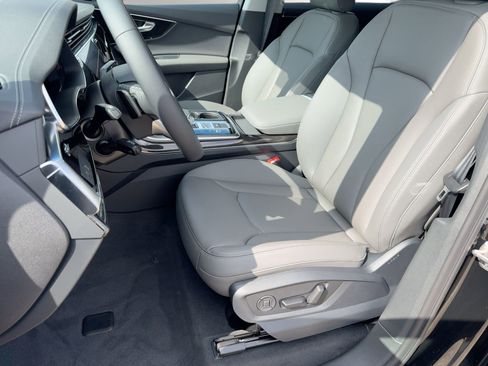 New 2026 Audi Q7 2.0T Premium image 5