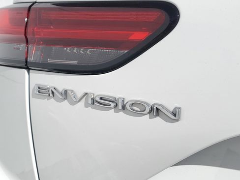 Used 2022 Buick Envision Essence w/ Safety Package image 8