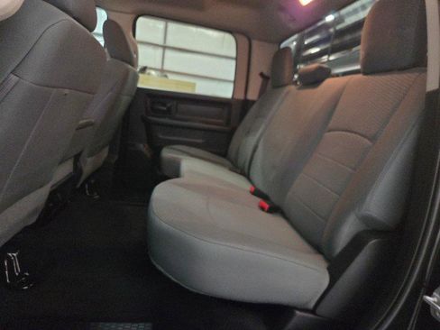 Used 2017 RAM 2500 Tradesman w/ Chrome Appearance Group AWD/4WD image 76