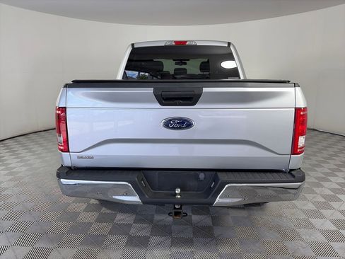 Used 2017 Ford F150 XLT AWD/4WD image 6
