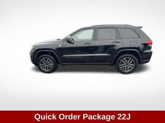 Used 2019 Jeep Grand Cherokee Trailhawk w/ Trailhawk Luxury Group video 2