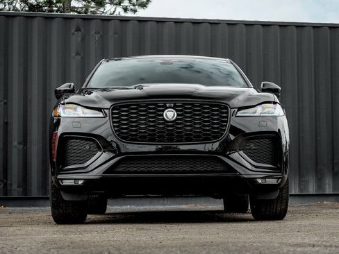 New 2026 Jaguar F-PACE R-Dynamic S image 5