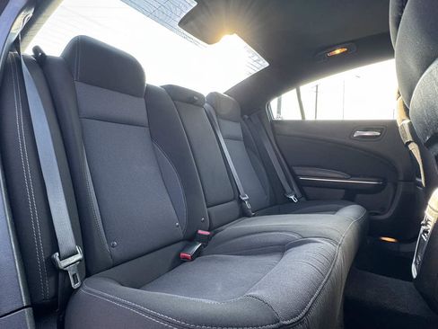 Used 2015 Dodge Charger SE w/ Power Sunroof Group RWD image 34