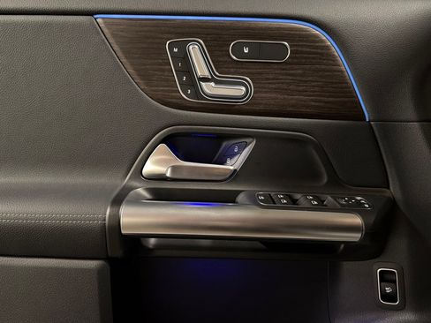 New 2026 Mercedes-Benz GLA 250 4MATIC image 10