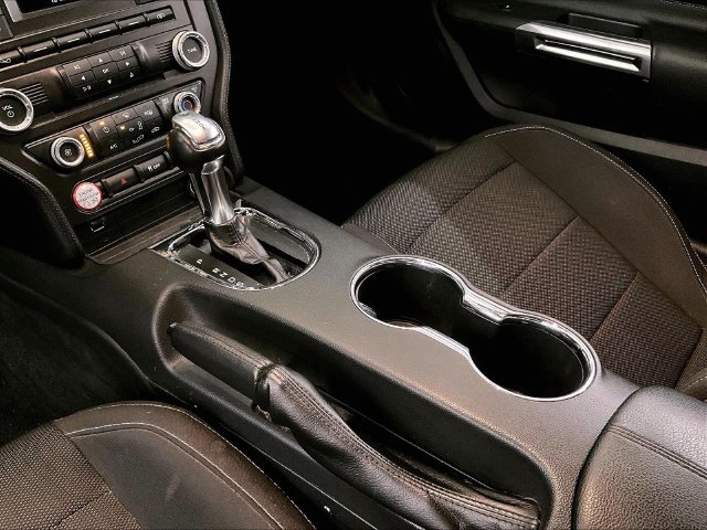 Used 2016 Ford Mustang Coupe RWD image 16
