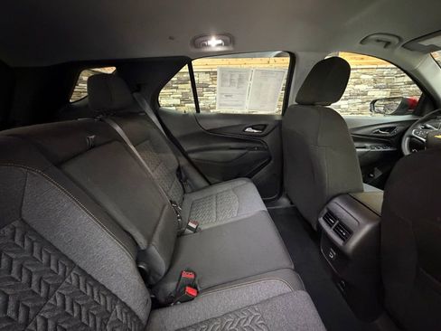 Used 2024 Chevrolet Equinox LT AWD/4WD image 34