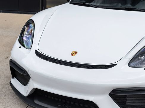 Certified 2020 Porsche 718 Cayman GT4 RWD image 22