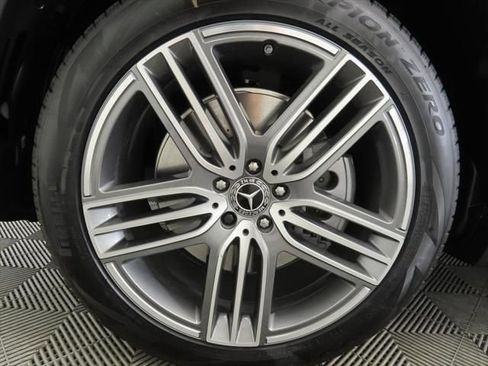 New 2026 Mercedes-Benz GLS 450 4MATIC image 31