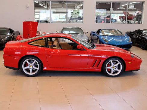 Used 2001 Ferrari 550 Maranello Coupe RWD image 42