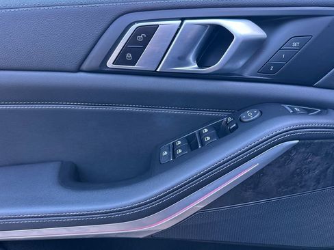 Used 2023 BMW X5 sDrive40i w/ Parking Assistance Package image 11