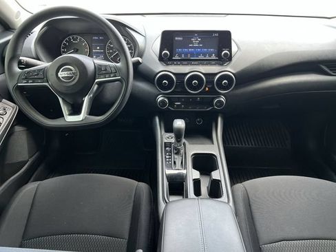 Used 2023 Nissan Sentra S FWD image 17