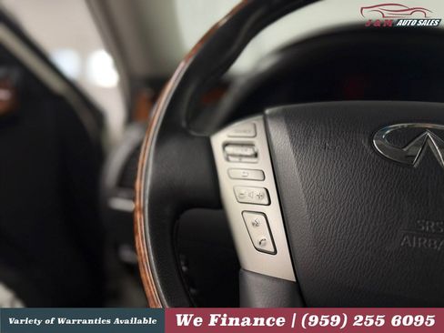Used 2017 INFINITI QX80 4WD w/ Deluxe Technology Package image 28