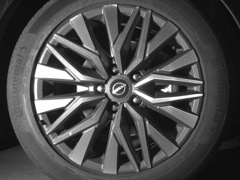 Used 2025 Nissan Altima 2.5 SV image 13