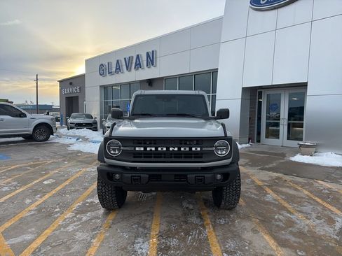 New 2026 Ford Bronco Big Bend w/ Black Diamond Package AWD/4WD image 2