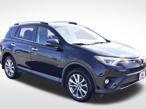Used 2018 Toyota RAV4 Limited w/ Protection Package image 6