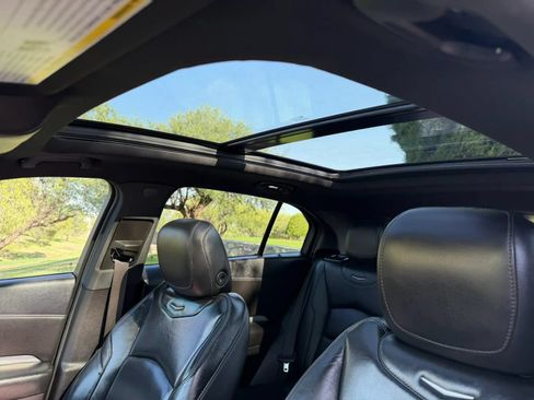 Used 2023 Cadillac XT4 Premium Luxury w/ Enhanced Visibility Package FWD image 16